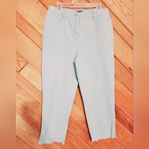 Westport baby blue capris size 6